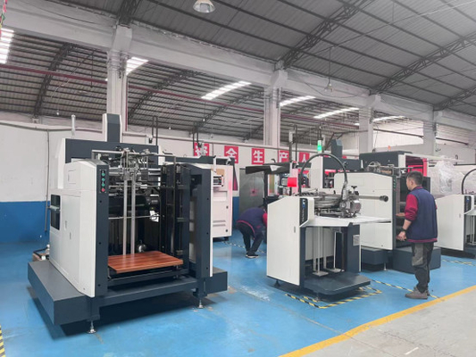 चश्मा बॉक्स निर्माता के लिए पूरी तरह से स्वचालित कठोर बॉक्स बनाने की मशीन