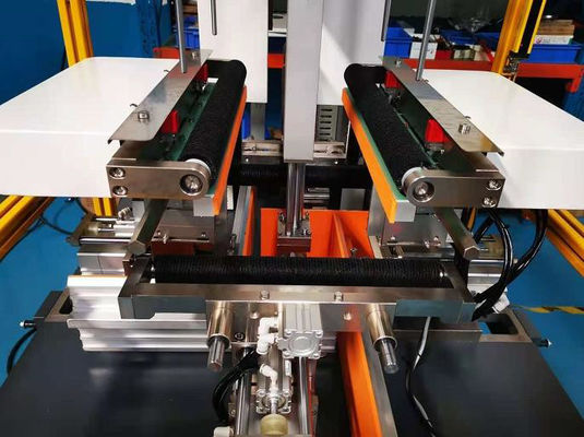 उपहार कार्डबोर्ड बॉक्स के लिए अर्ध स्वचालित कठोर बॉक्स बनाने की मशीन H2100mm