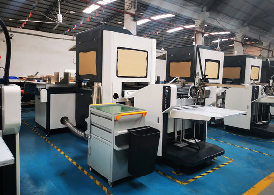 मल्टीफंक्शनल बुक कवर मेकिंग मशीन 35 पीसी / मिन हार्ड कवर मेकर मशीन Maker