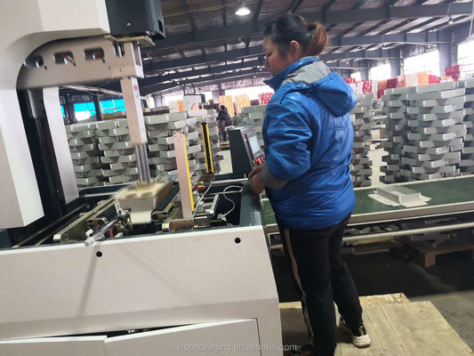 बॉक्स निर्माता कारखानों के लिए अर्ध-स्वचालित पेंडोरा बॉक्स बनाने की मशीनें