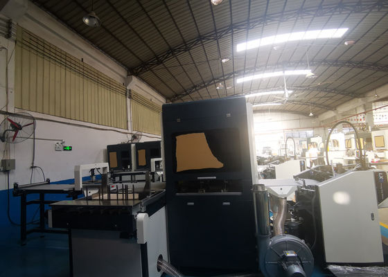 सेल फोन के लिए कठोर बॉक्स पेपर ग्लूइंग मशीन H2112mm बॉक्स पेस्टिंग मशीन Machine