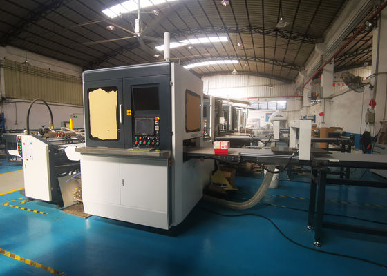 लग्जरी शू बॉक्स मेकिंग मशीन L5981XW3182XH2103mm ग्लूइंग पोजिशनिंग के साथ