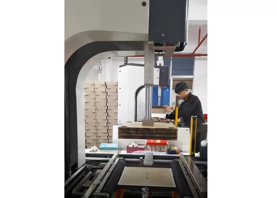OEM / ODM 3.2KW अर्ध स्वचालित पेपर बॉक्स बनाने की मशीन